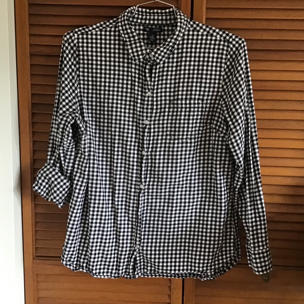 Gap large checked thin flannel shirt